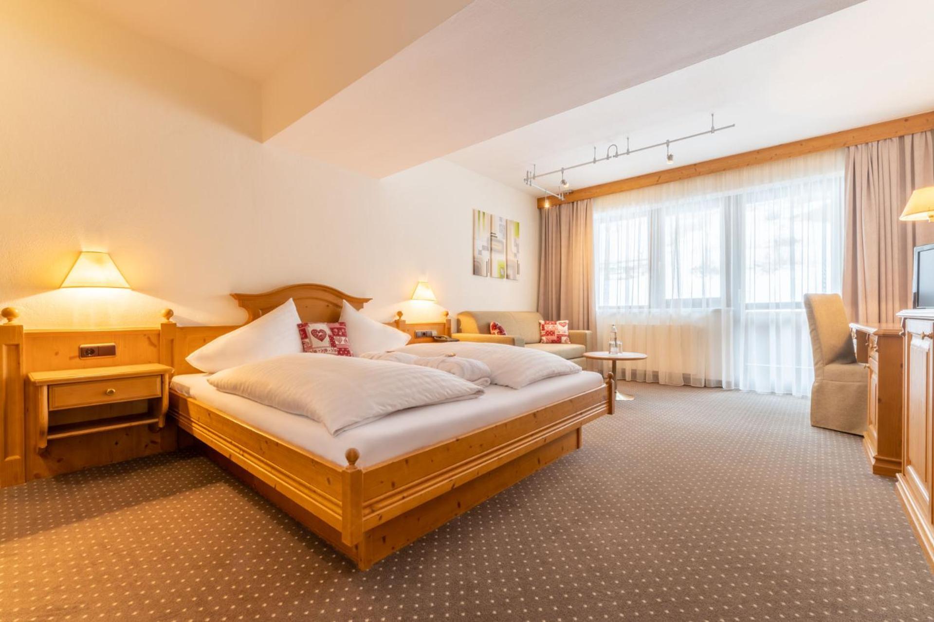 Sporthotel Cristall Fulpmes Exterior foto